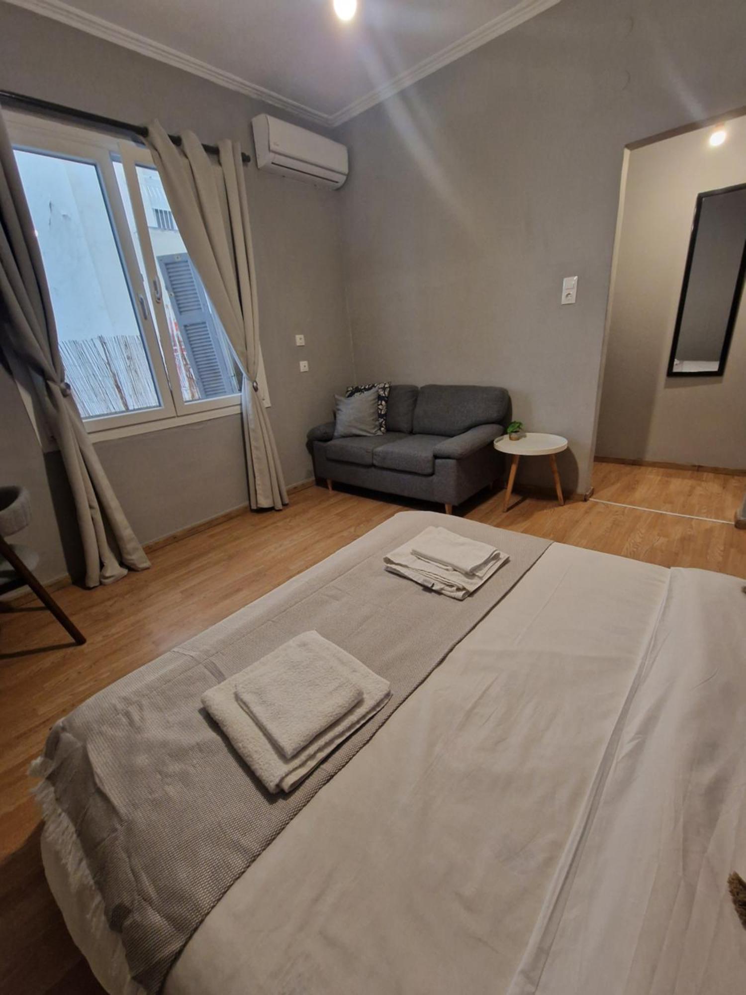 Closer "Egnatia Apartment 4" Thessaloníki Eksteriør bilde
